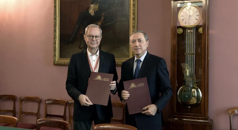 Подписание соглашения о сотрудничестве между РНБ и Университетом прокуратуры РФ