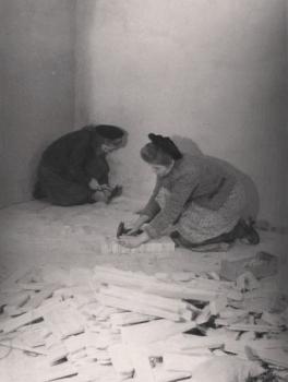 Ремонт полов в Библиотеке. 1943 г.