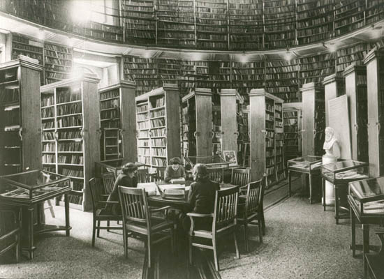 Russian Books Oval Room
