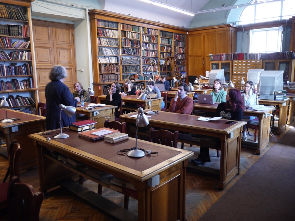  N.A. Elagina, Head of Western Manuscripts, Gives a Lecture to Students