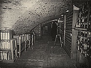Каталоги библиотеки, перемещенные в подвальные помещения. Зима 1941-1942 гг.