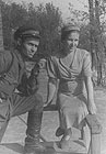 И. Н. Авраменко с мужем, лето 1945 г.
