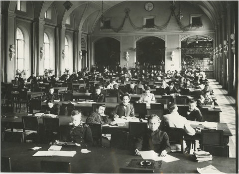 Читальный зал. 1900-е гг.