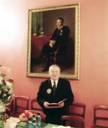 Владимир Николаевич Зайцев в своем кабинете.