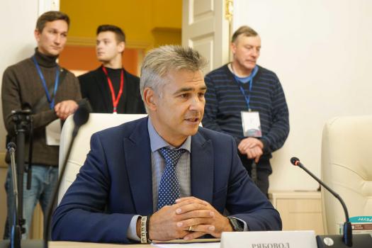 Председатель Комитета по печати и взаимодействию со СМИ Санкт-Петербурга Владимир Рябовол