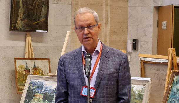 Генеральный директор Российской национальной библиотеки Владимир Гронский.