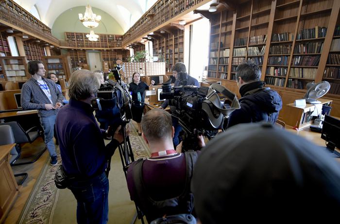 Дневник РНБ. Журналистам показали, как работает библиотека в режиме удаленного доступа