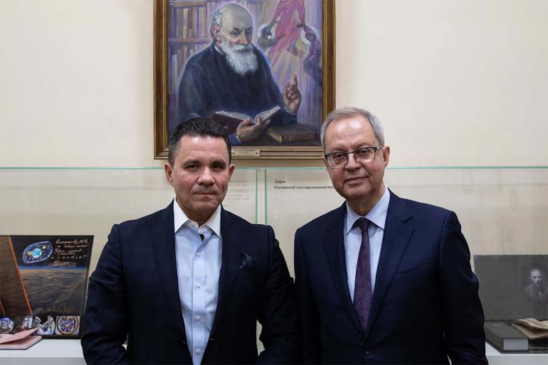 Генеральный директор РНБ Владимир Гронский посетил Ленинку